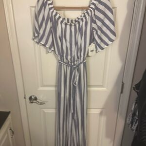 Altar’d State‎ stripped romper size L. NWT.